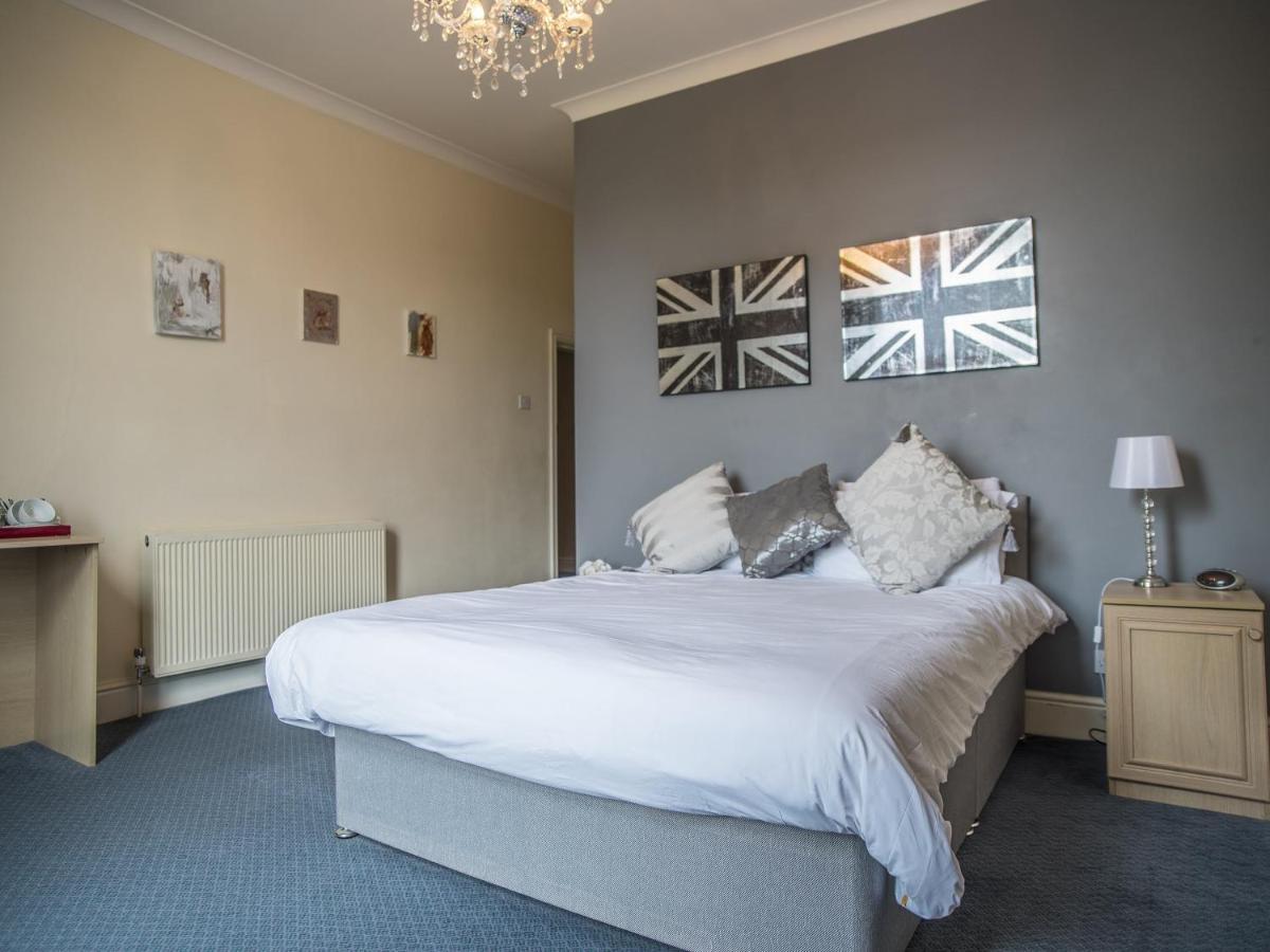 Baytrees Hotel Southport Buitenkant foto